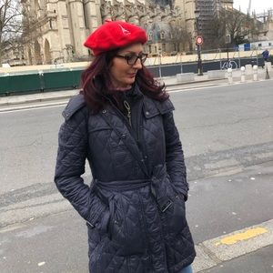 Meet your Posher, Beata